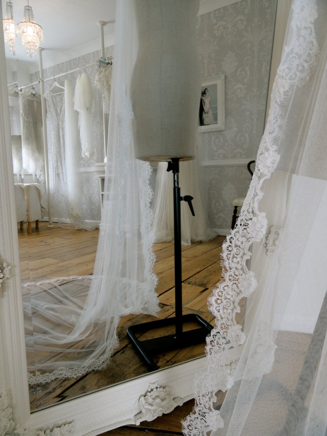 Lace wedding veil, chapel length