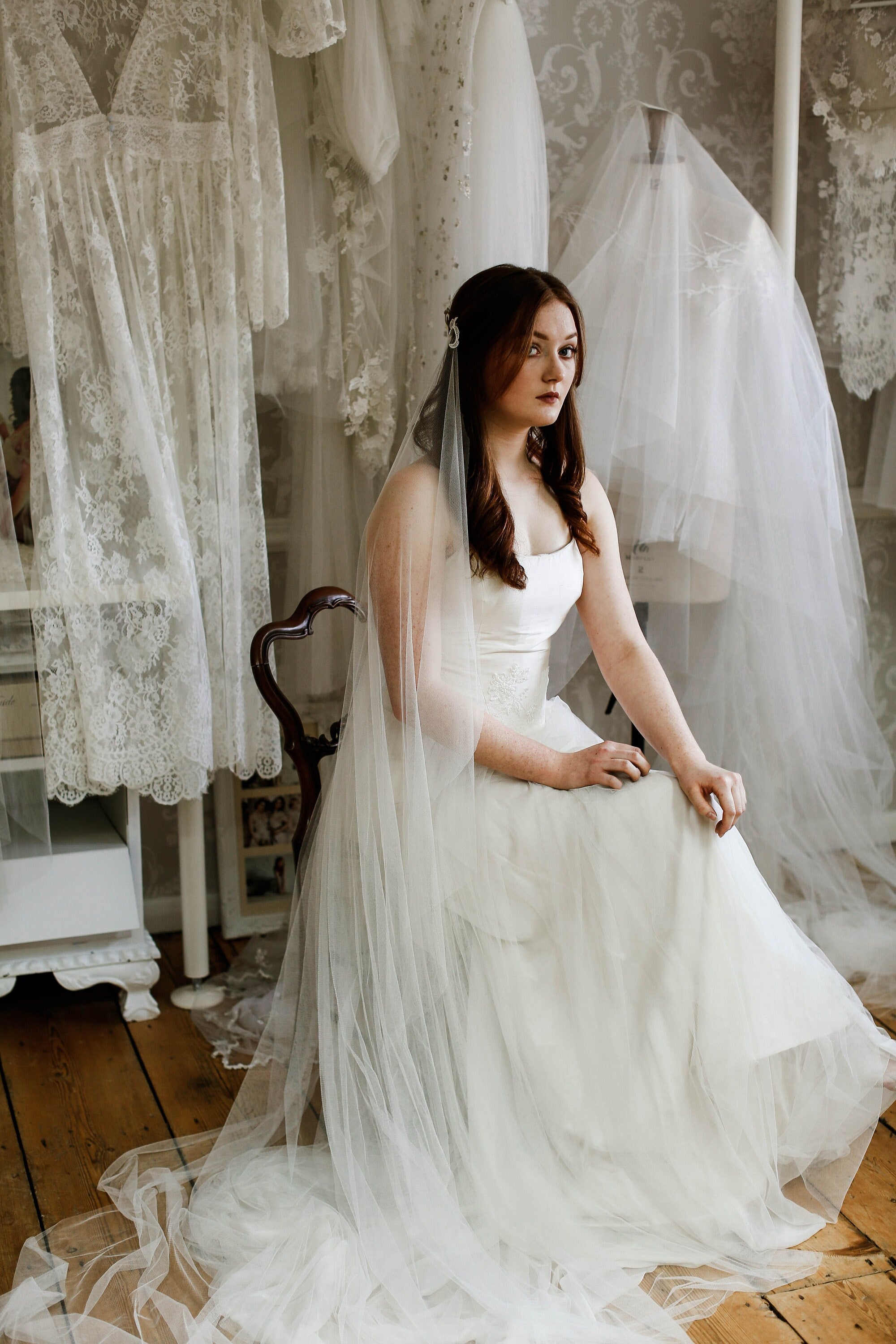 Lace wedding veil