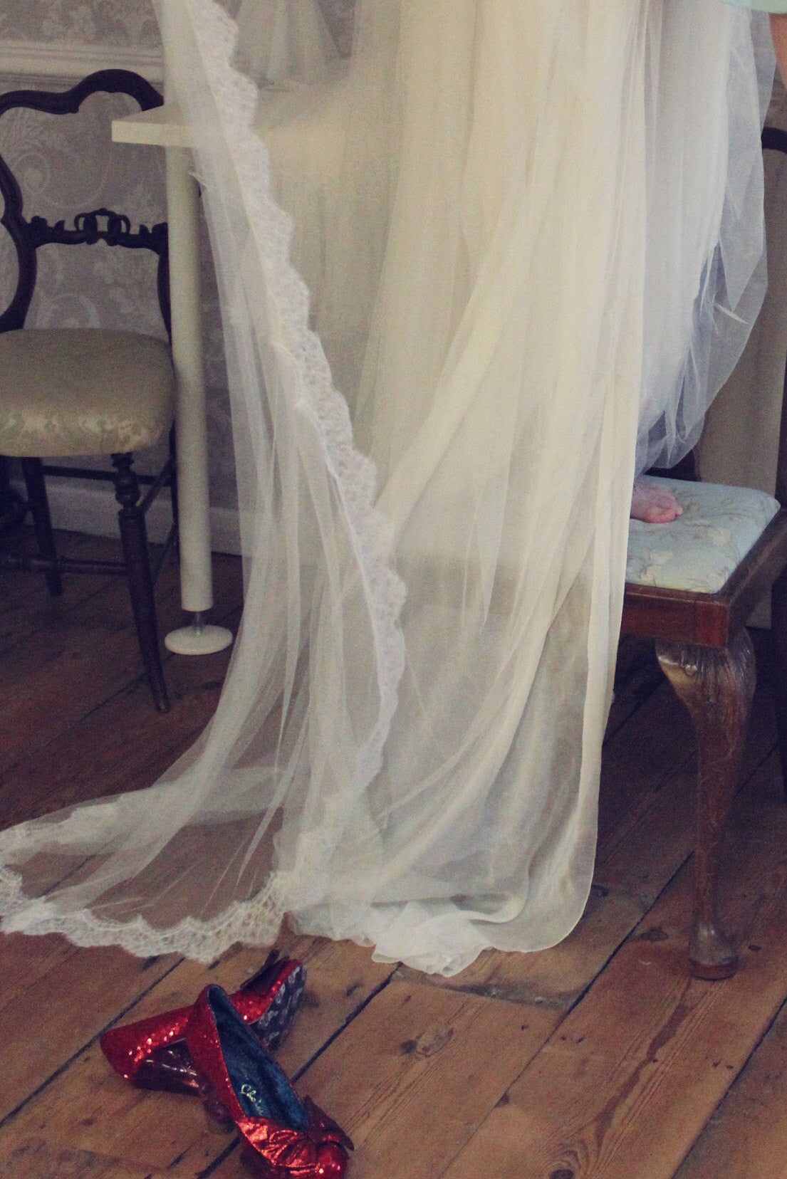Long lace wedding veils made in the UK.